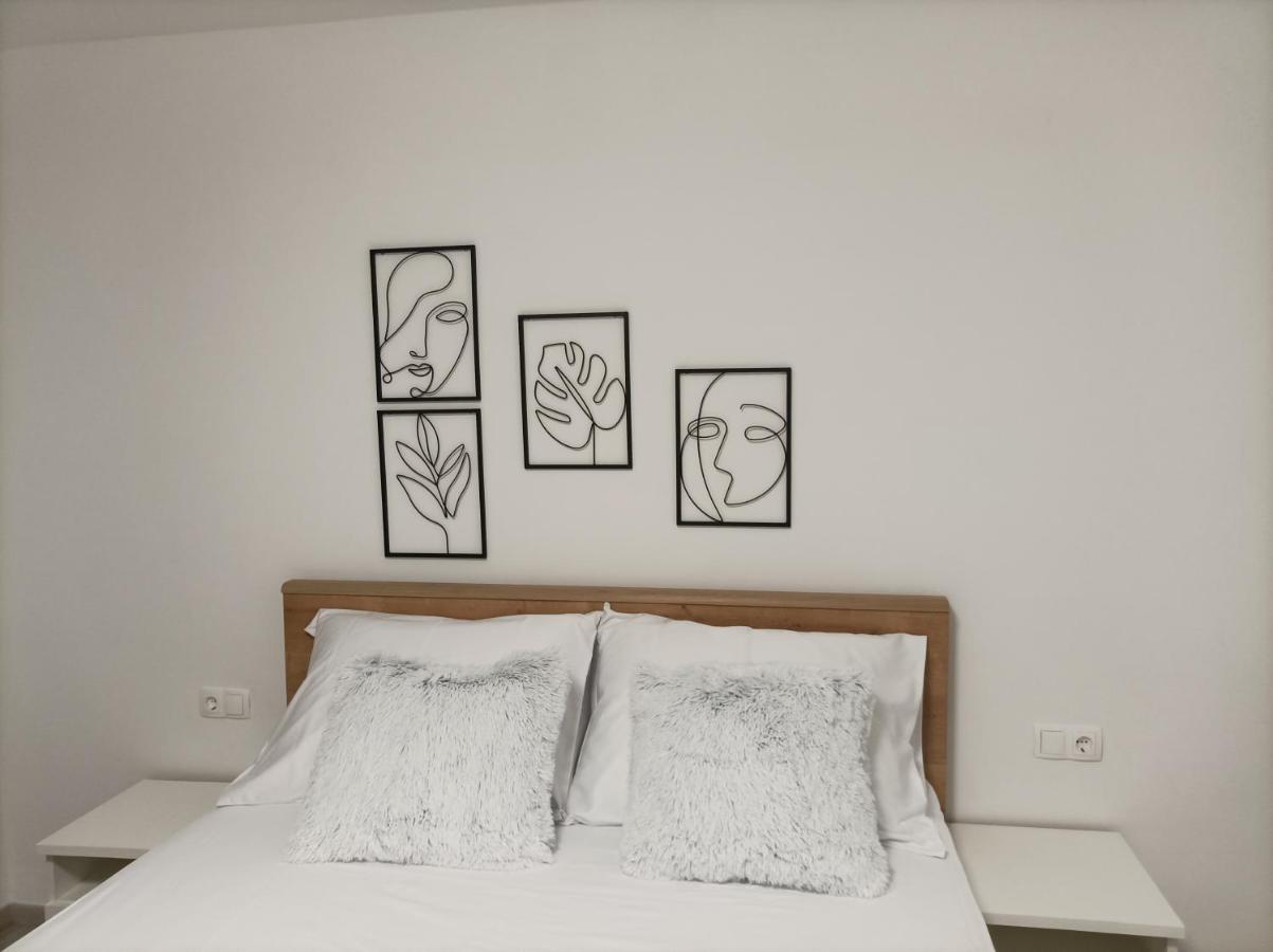 M&k Apartment *